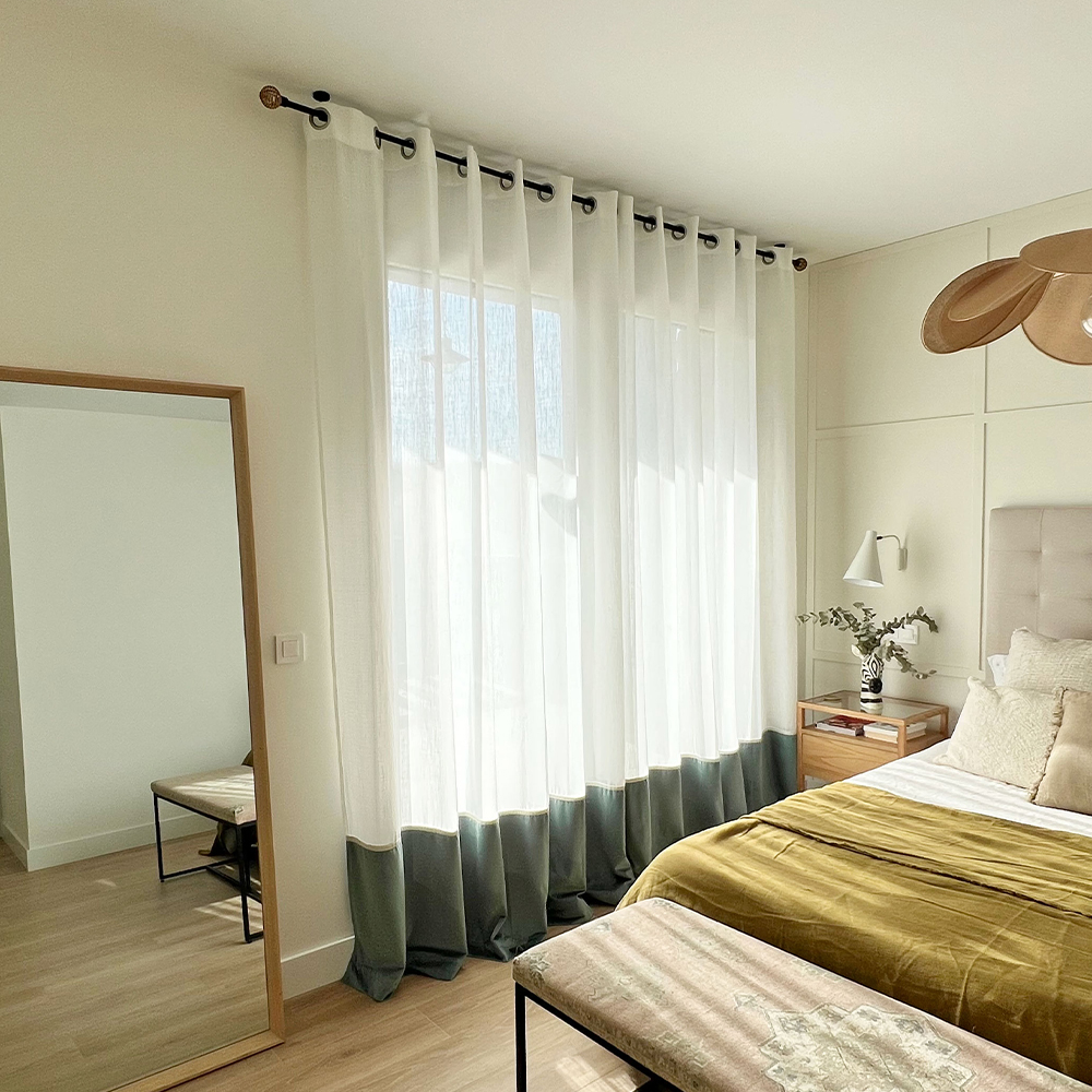 Cortinados Linodes com zócalo de veludo Lima & Lino